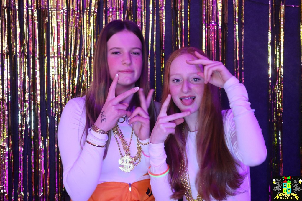 ../Images/Jeugd Opwarmbal Photobooth 222.jpg